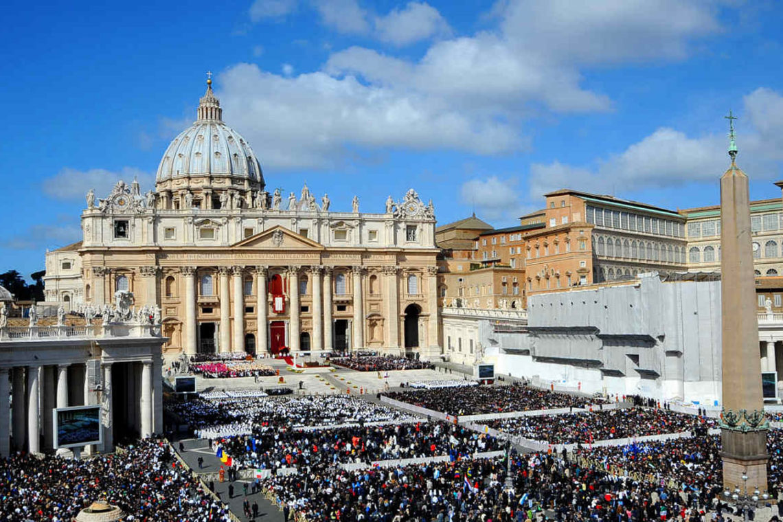 Tur de Muzeele Vaticanului în limba română - Ghid Roma